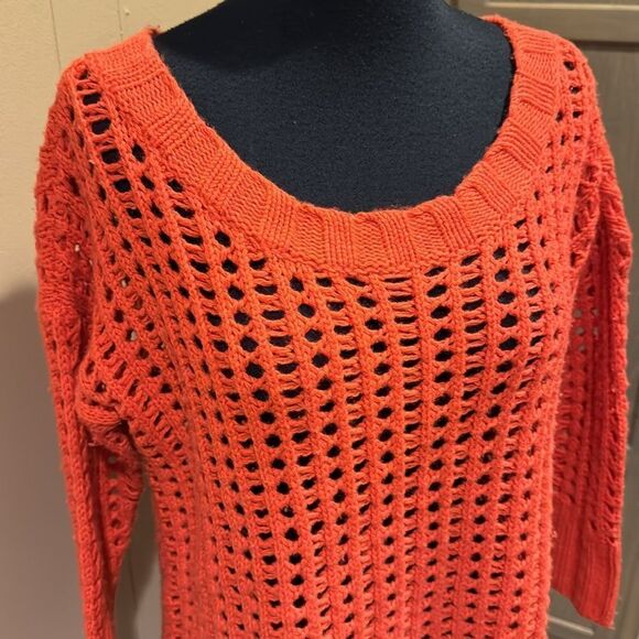 Robert Rodrigues deep orange open knit dropped shoulder bracelet sleeve sweater - Picture 2 of 5